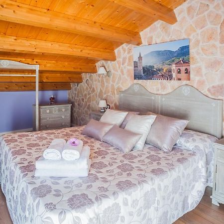 Apartamentos Rurales Millan La Mata de los Olmos Bagian luar foto